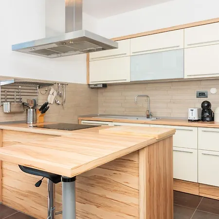 Almarea By Locap Group *